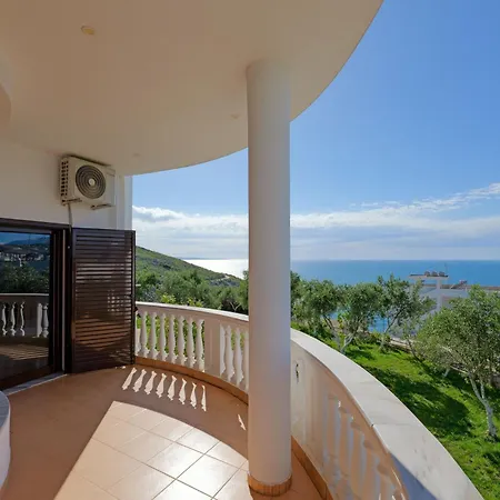Apartamento Koloseo Rezidence *