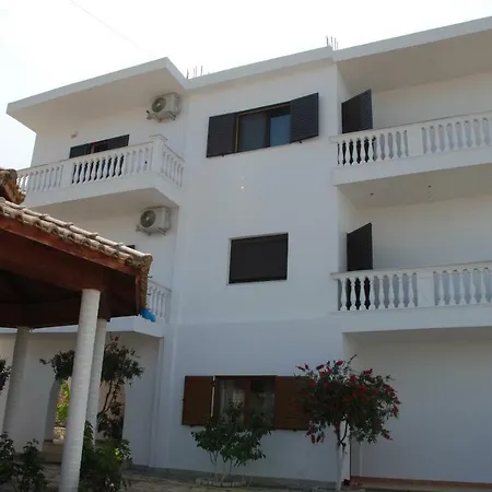 Appartement Koloseo Rezidence *