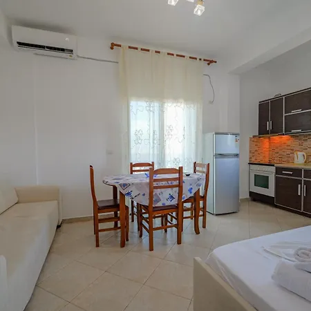 Koloseo Rezidence Apartment Sarande