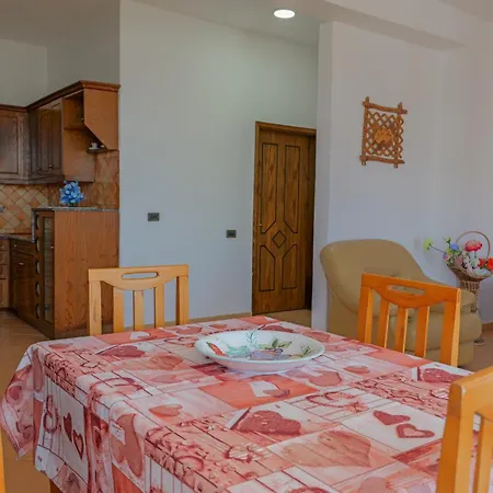 Apartment Koloseo Rezidence