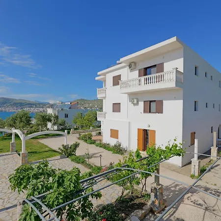 Koloseo Rezidence Apartment Sarande