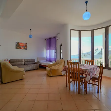 Apartment Koloseo Rezidence *