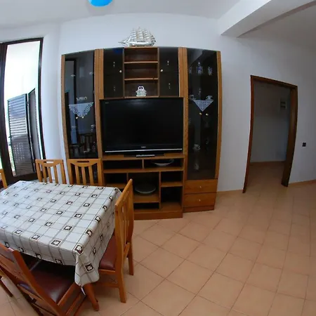 Koloseo Rezidence Apartament Saranda
