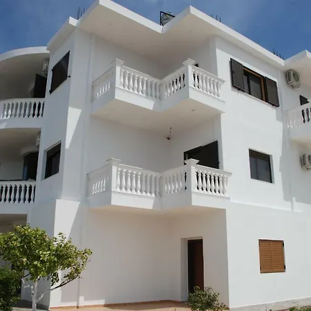 Apartament Koloseo Rezidence *